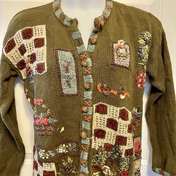 Newport News Sweaters - Vtg Y2K Newport News Sz Large Olive Green Embroidered Crochet Cardigan Sweater
